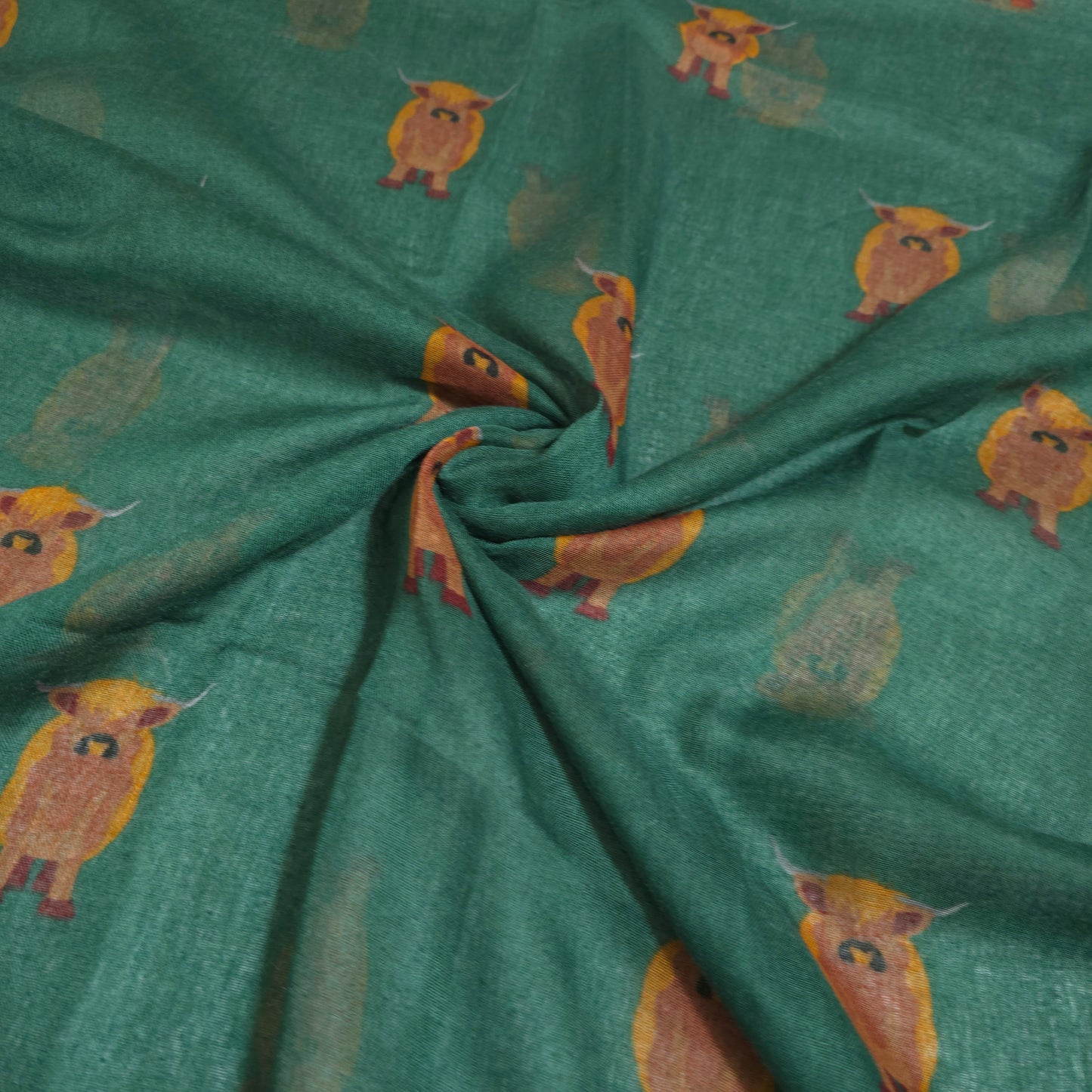 Scottish Highland Cow Scarf – Fluffy Highland Coos Heilan Coo Cattle Print Wrap - Green (CW-53-HR)