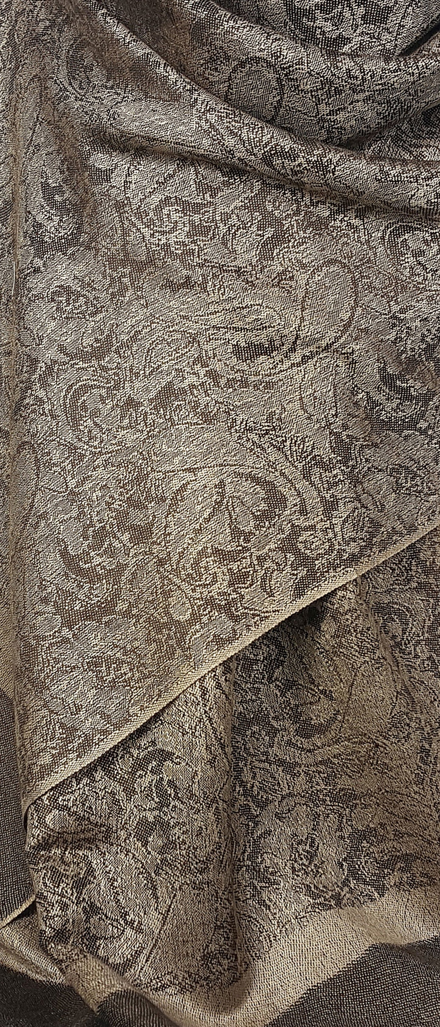 Paisley Pattern Pashmina Style Scarf – Lightweight, Stylish, Boho-Chic Fashion Accessory - Brown (P093-KEK)