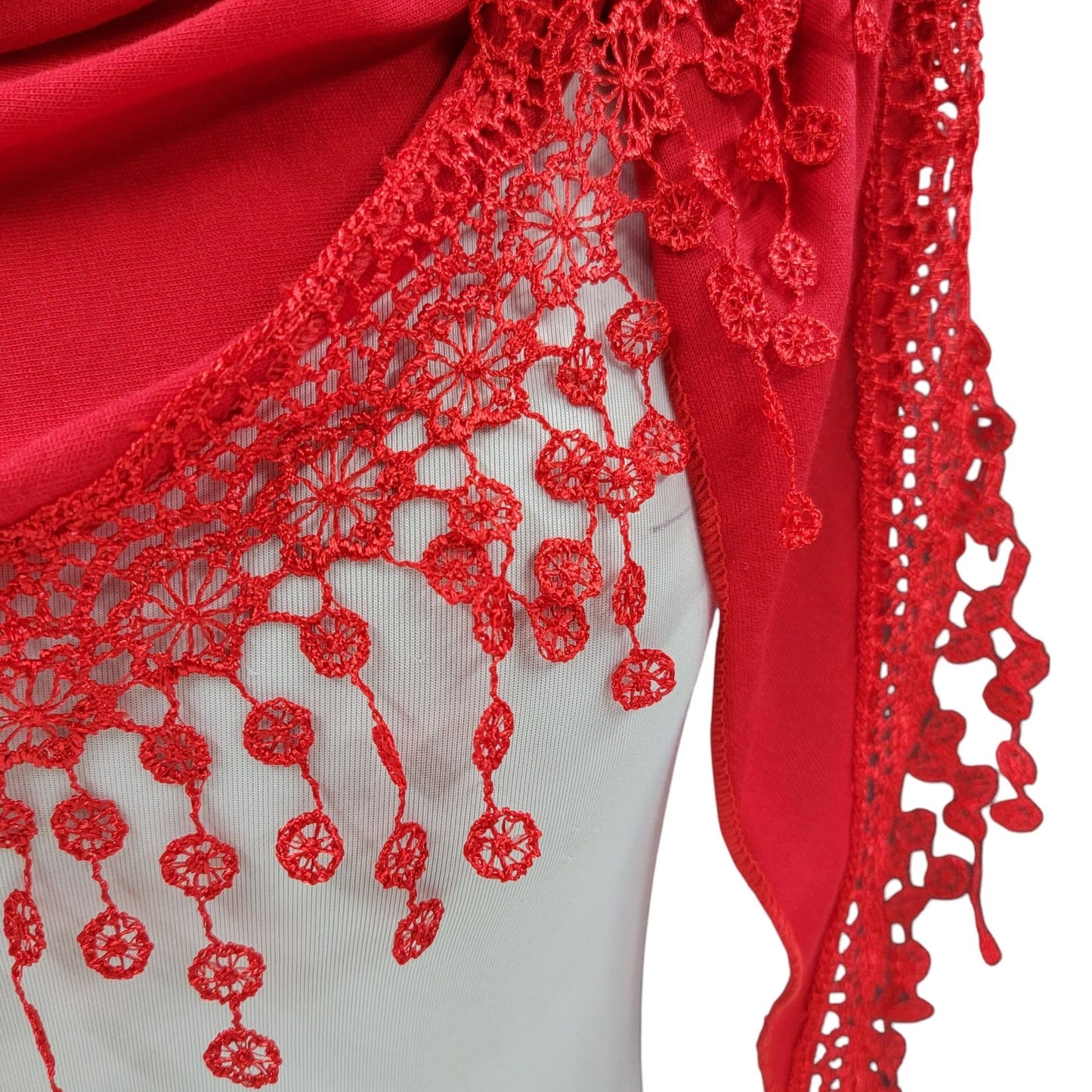 Triangle Scarf with Lace and Tassels - Red (TRI-PLN-SCLL)