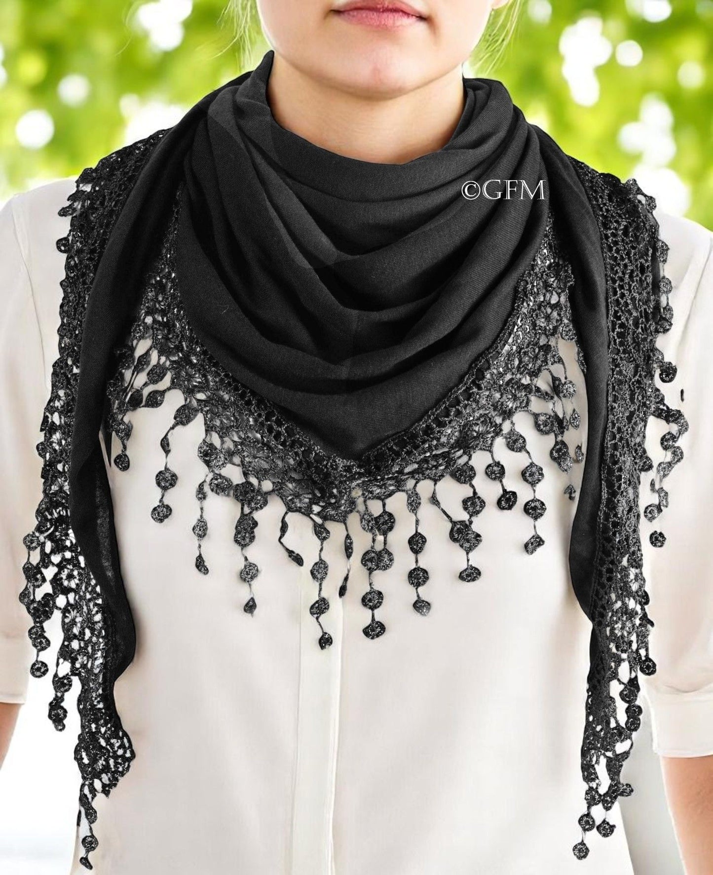 Triangle Scarf with Lace and Tassels - Black (TRI-PLN-KL)